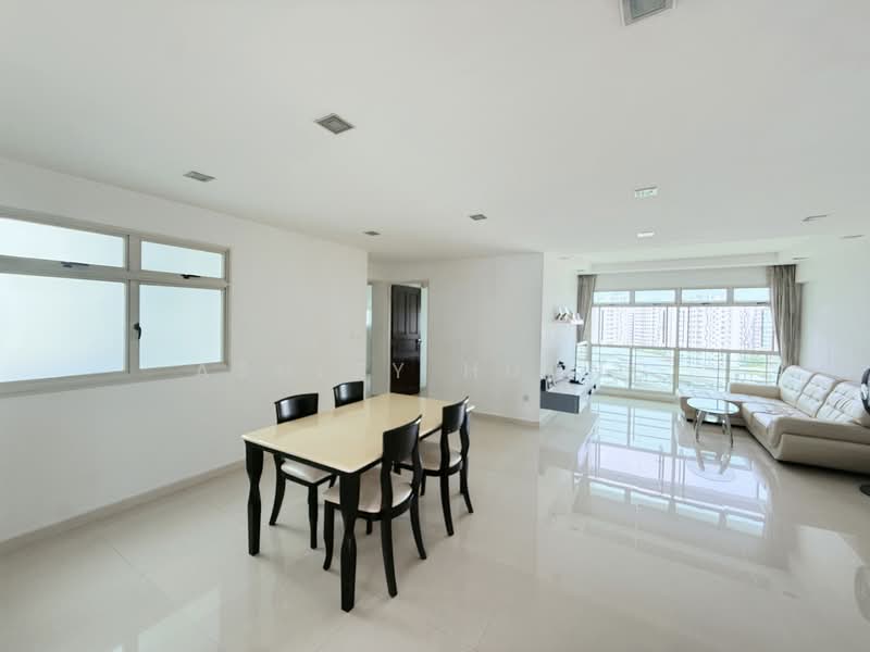 201D Punggol Field photo 2
