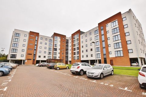 Pilgrims Way, Salford M50