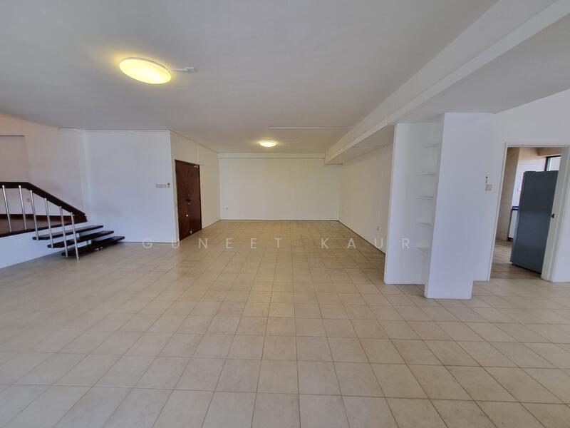 4 Cairnhill Rise photo 2