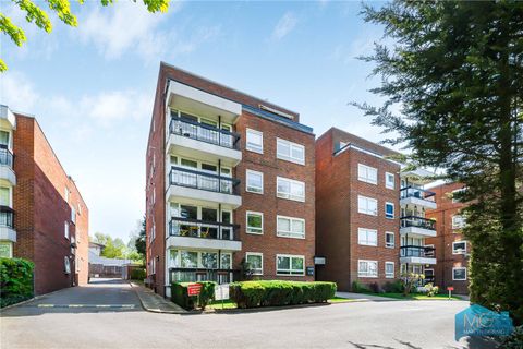 Green Acres, Hendon Lane N3