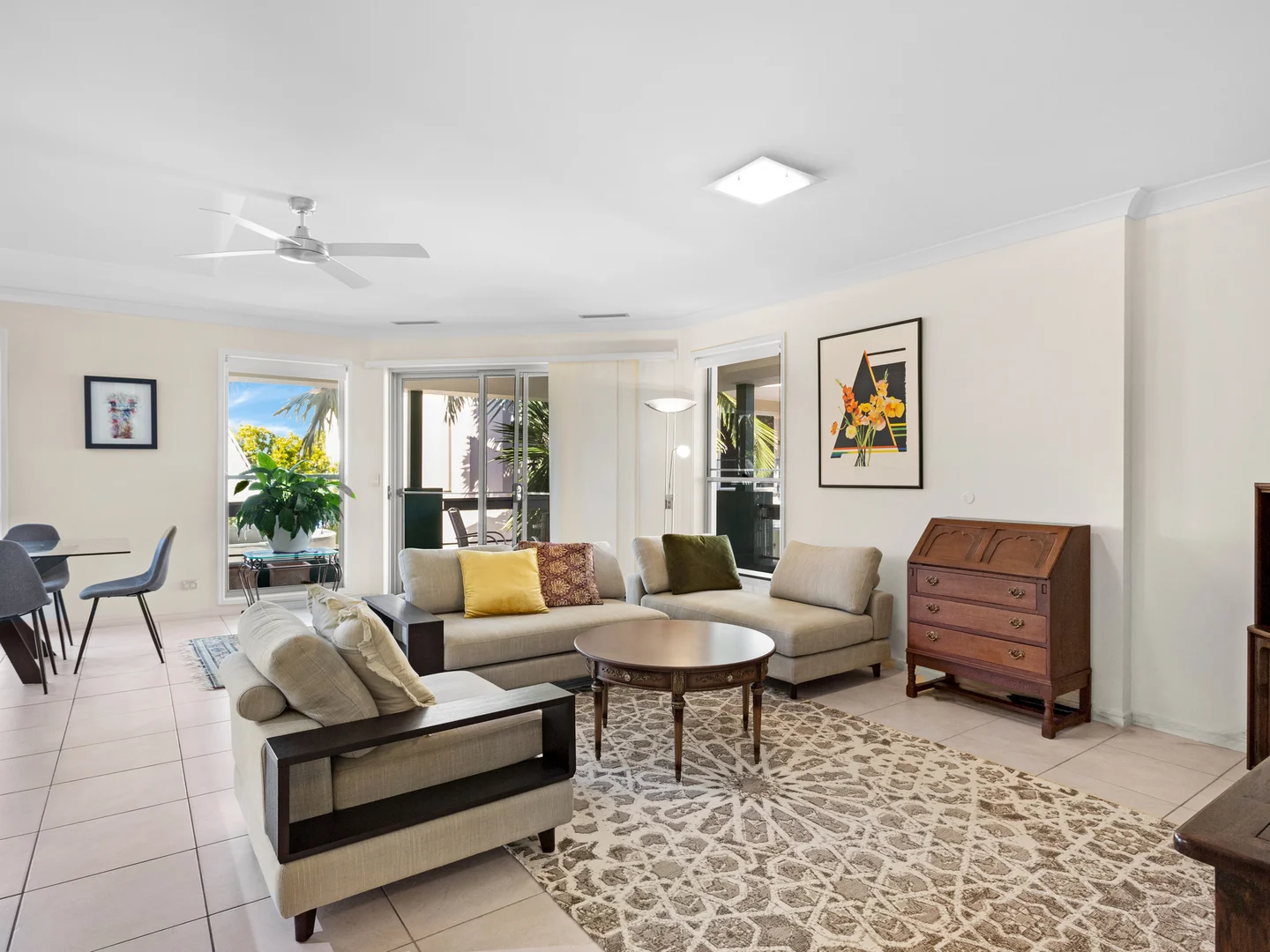 Additional image 2 of 3044 Everglade Avenue, Carrara QLD 4211