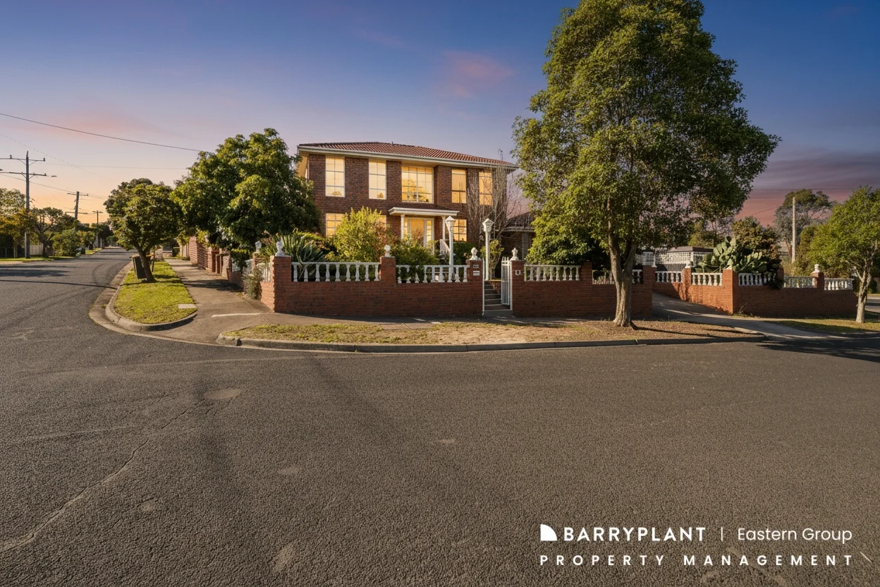 39 Furneaux Grove, Bulleen VIC 3105
