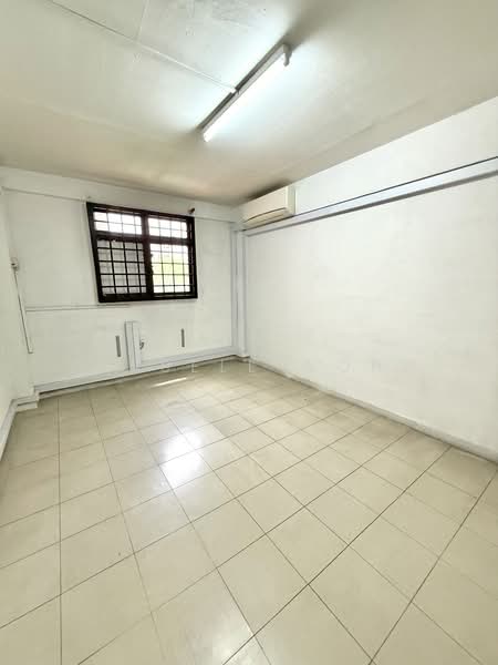 Additional image 7 of 28 Hoy Fatt Road