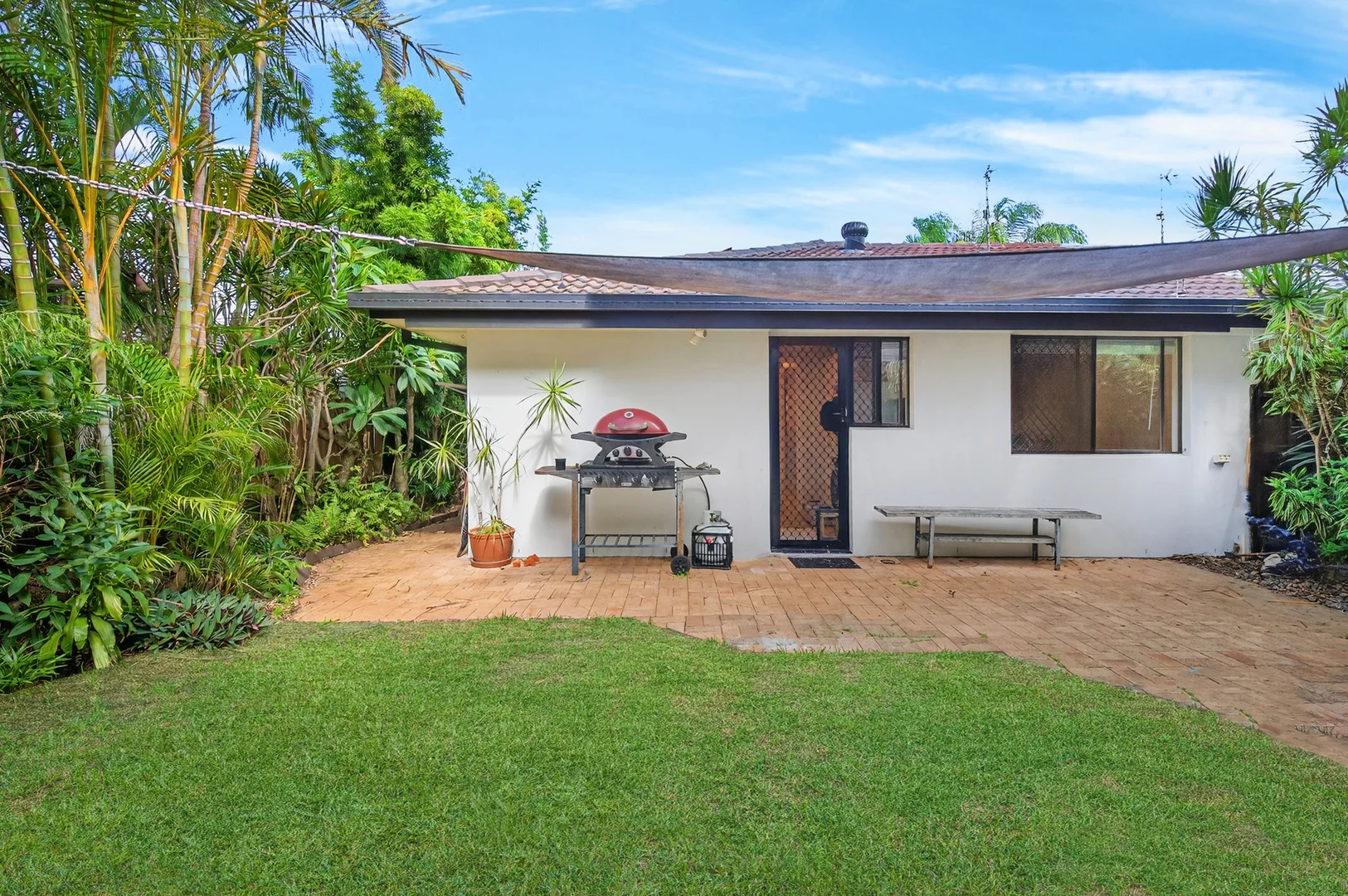 Additional image 2 of 2/6 Russell Court, Miami QLD 4220
