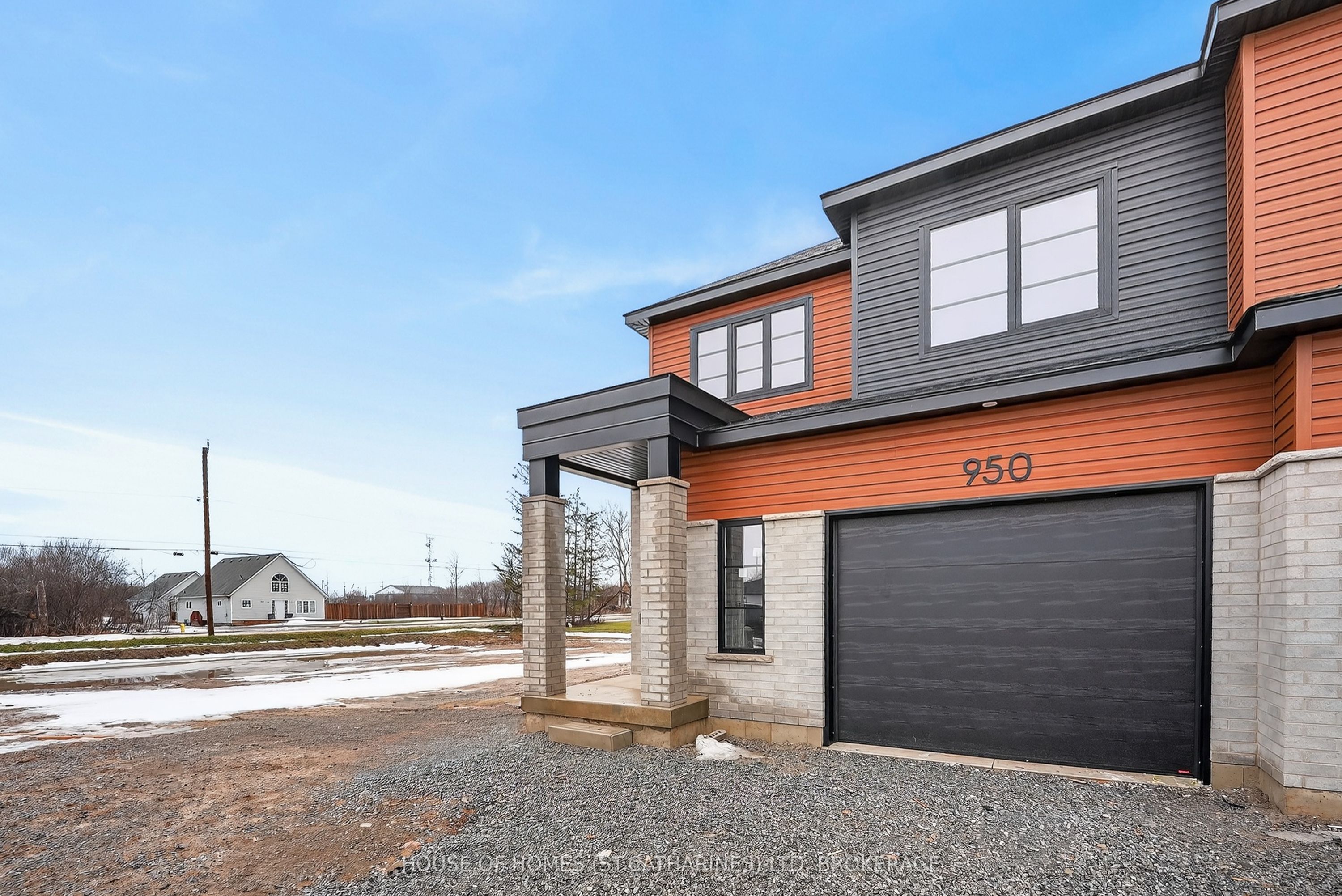 Additional image 2 of 950 Burwell Street, Fort Erie, ON, L2A 0E9