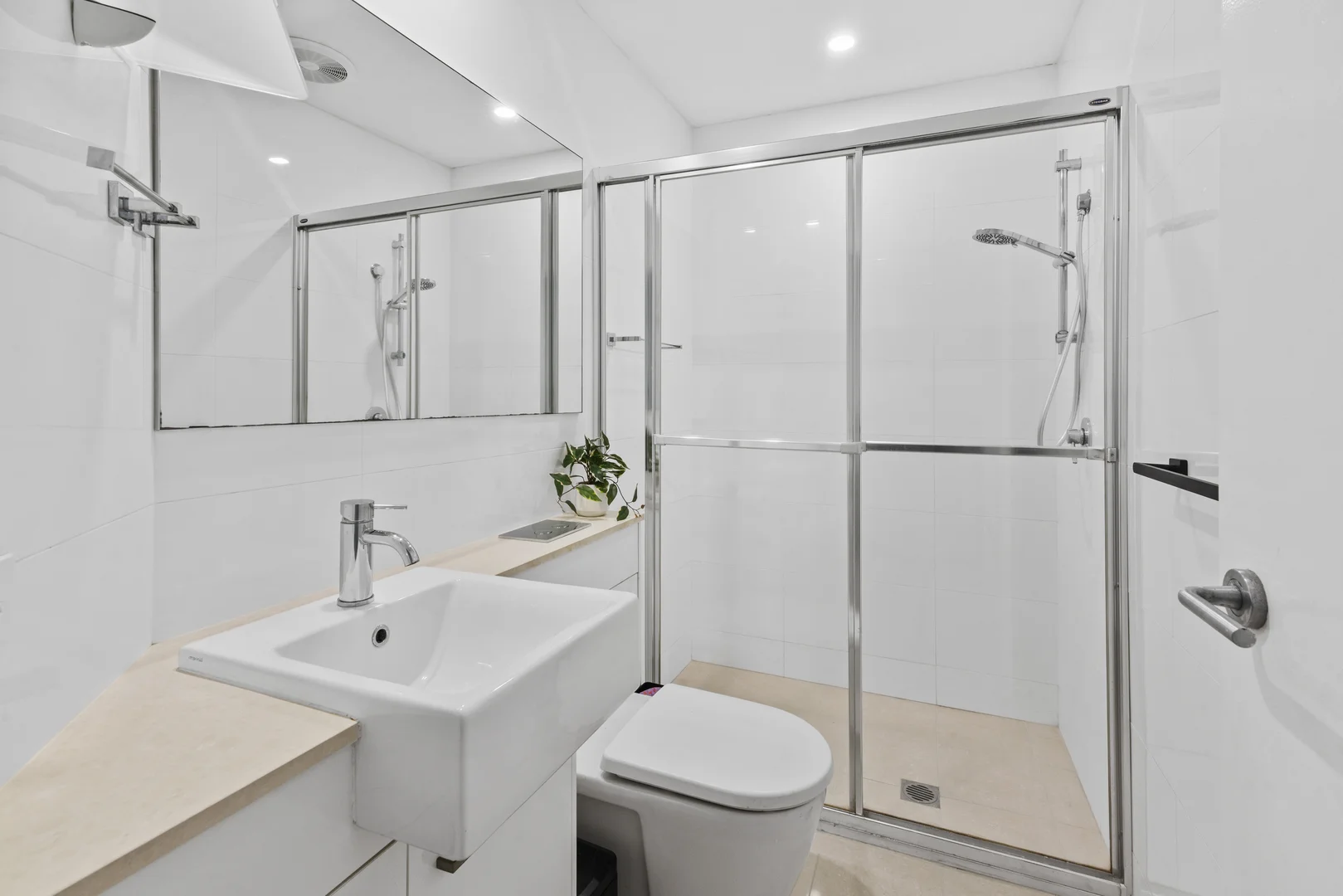 Additional image 15 of 13/41 Dixon Street, Coolangatta QLD 4225