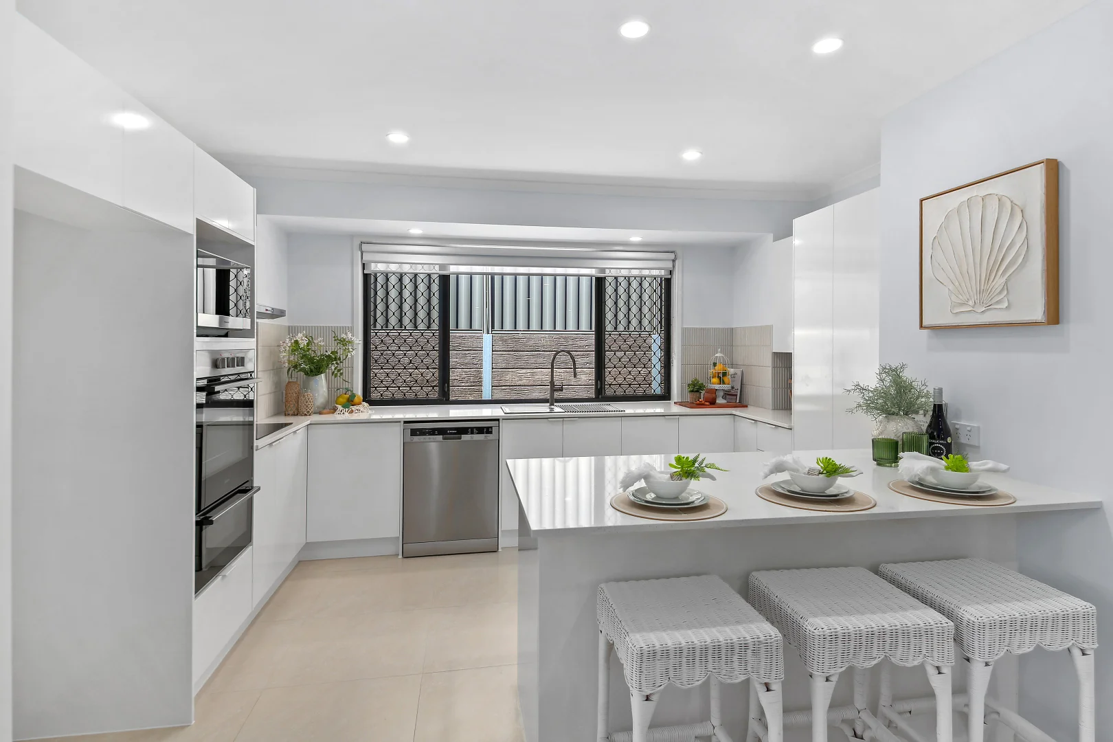 12 Doyen Court, Warner QLD 4500 photo 2