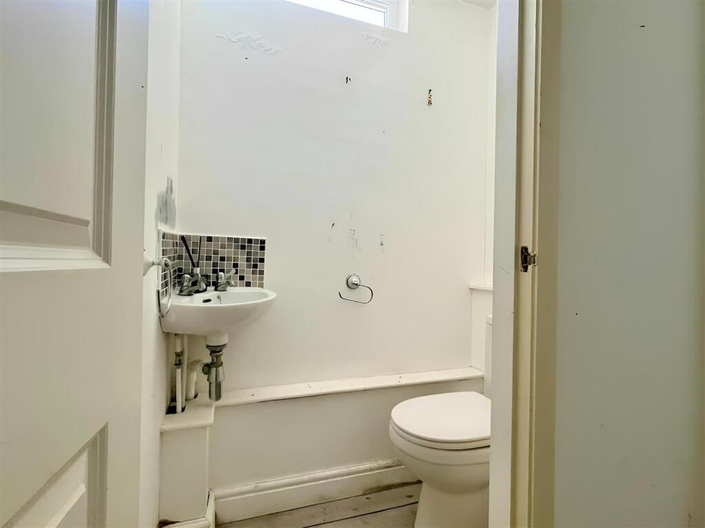 Additional image 10 of Fox Hollies Road, Walmley, Sutton Coldfield