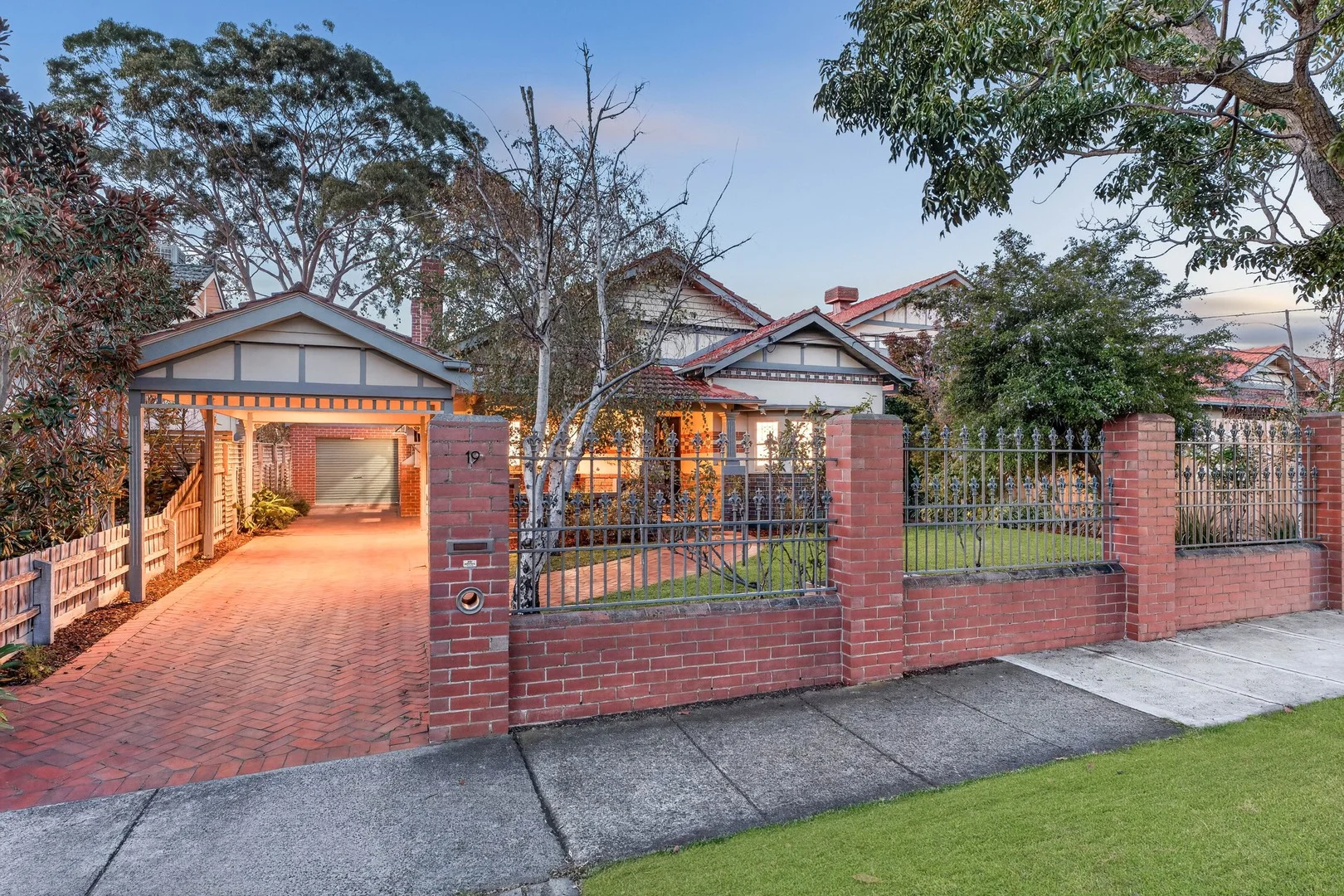 Additional image 2 of 19 Field Street, McKinnon VIC 3204