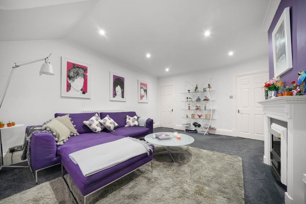 Additional image 3 of 3 bed flat for saleSt. Georges Road, Harrogate, North Yorkshire HG2