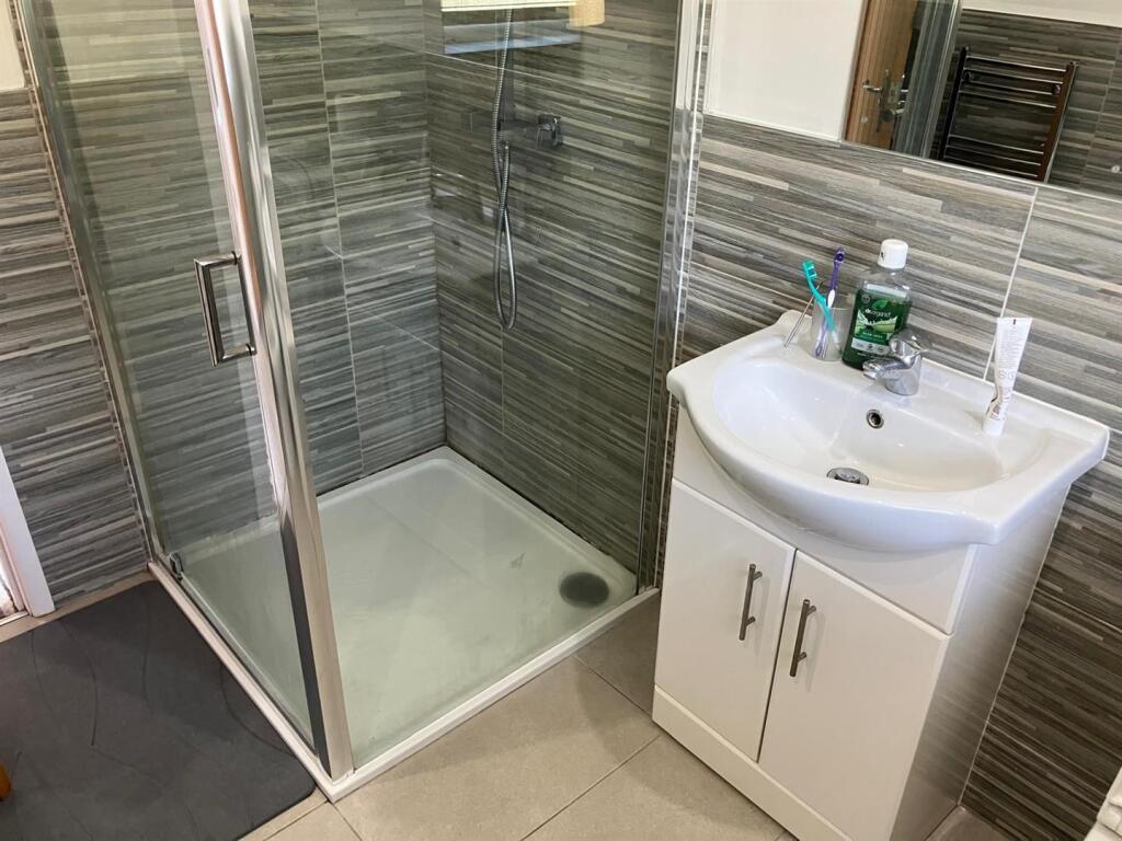 Additional image 9 of Valley Road, Solihull