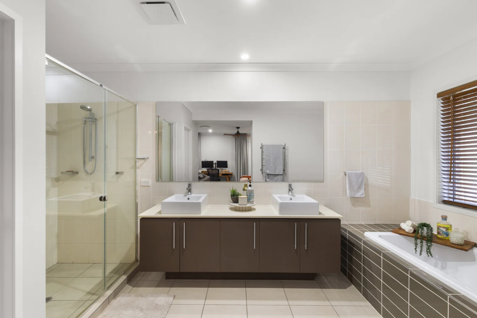Additional image 17 of 39-49 Kingfisher Road, Greenbank QLD 4124