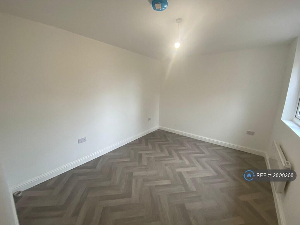 Chester Road, Castle Bromwich, B36 photo 5