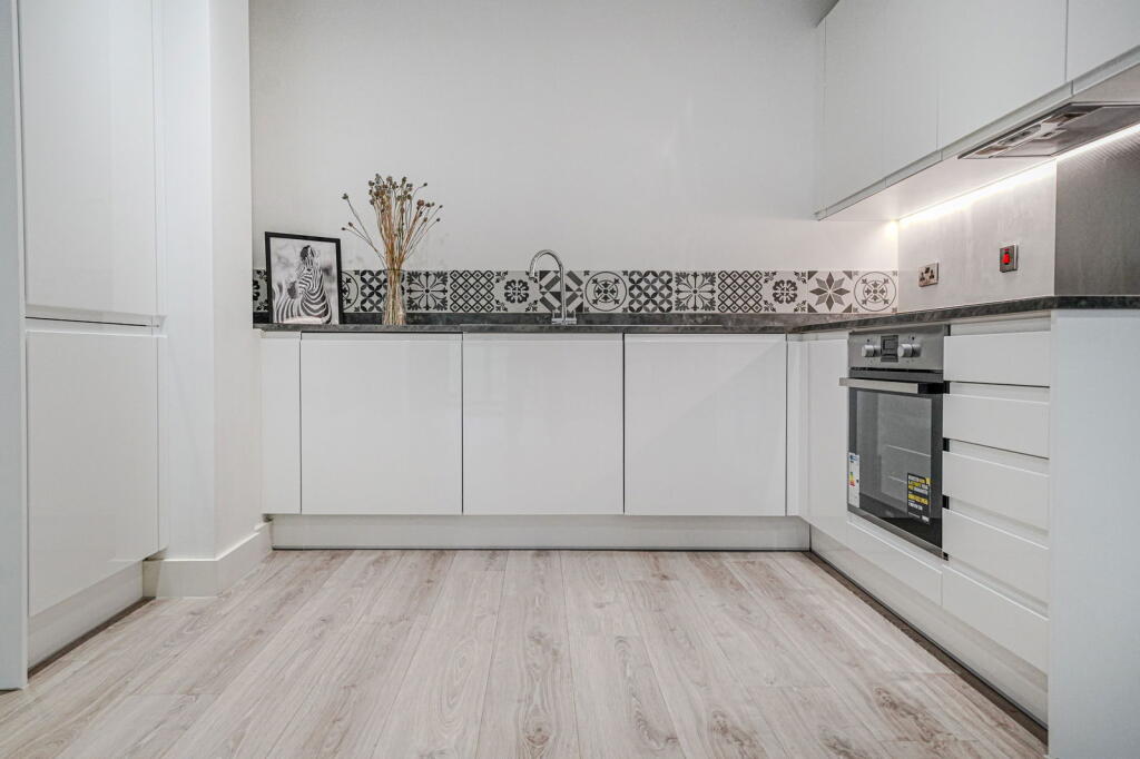 Additional image 10 of Streetsbrook Road, Solihull, B91 1QY
