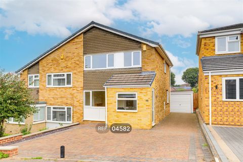 Wembley Road, Arnold, Nottingham NG5