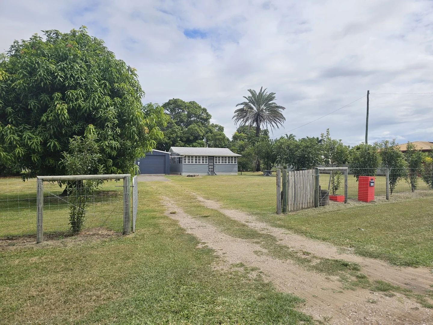 10-14 Seventh A Avenue, Home Hill QLD 4806