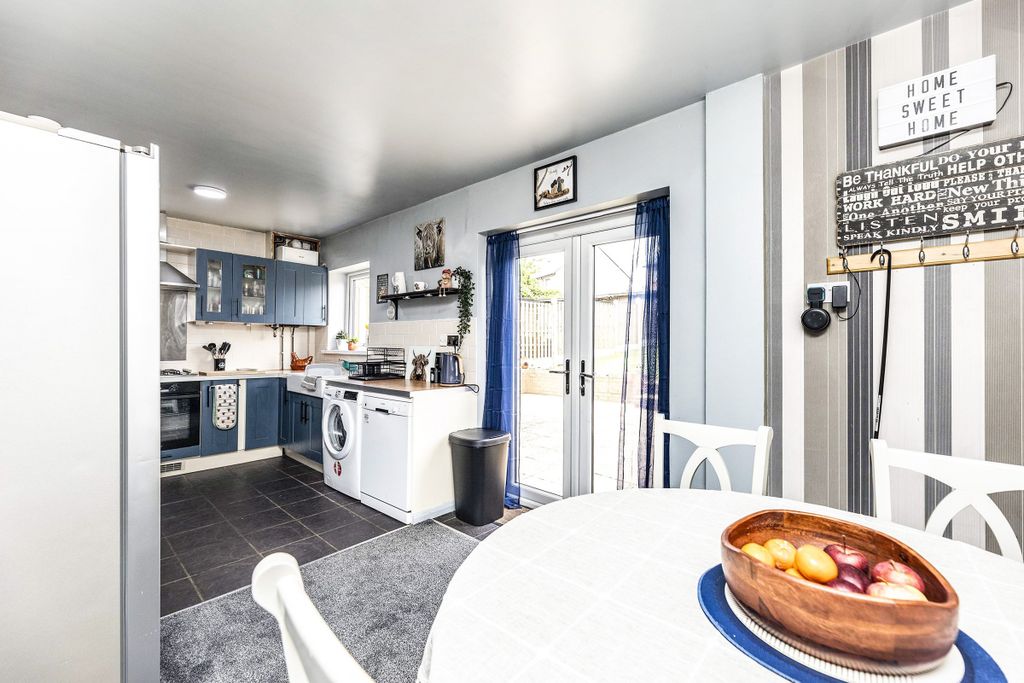Additional image 7 of 3 bed semi-detached house for saleNorfolk Road, Barnsley S72