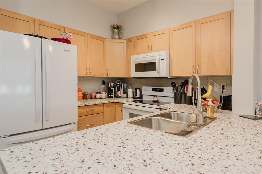 Additional image 4 of 315-12330 102 Street , Grande Prairie, AB, T8V0N4