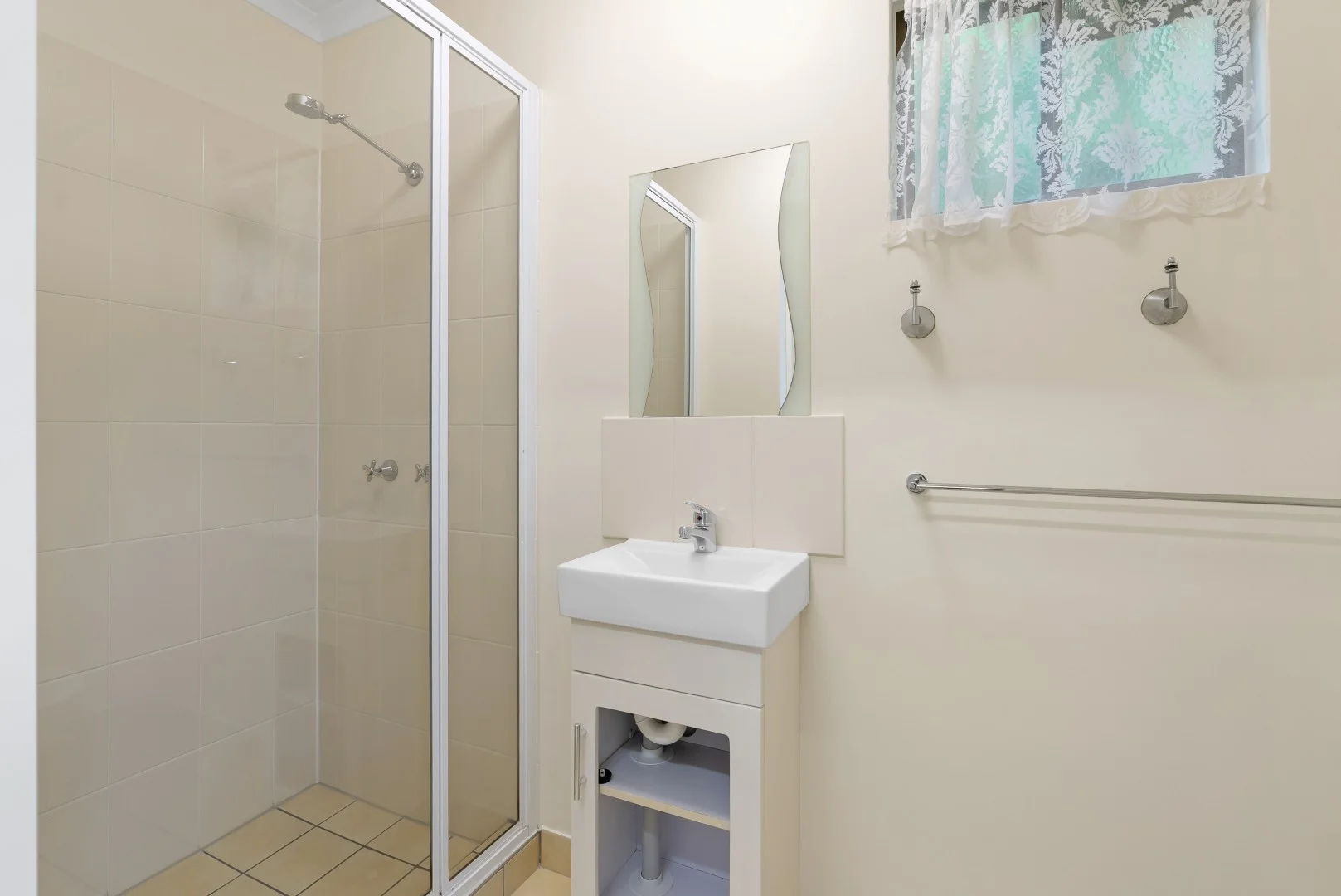Additional image 14 of 7 Garland Close, Kanimbla QLD 4870