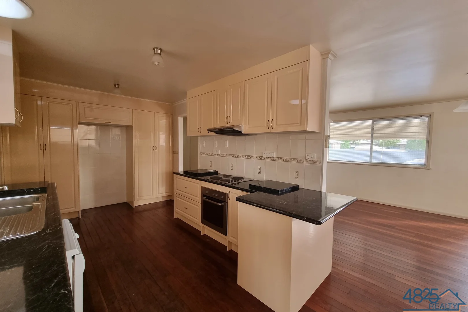 2 Delta Avenue, Mount Isa QLD 4825 photo 2