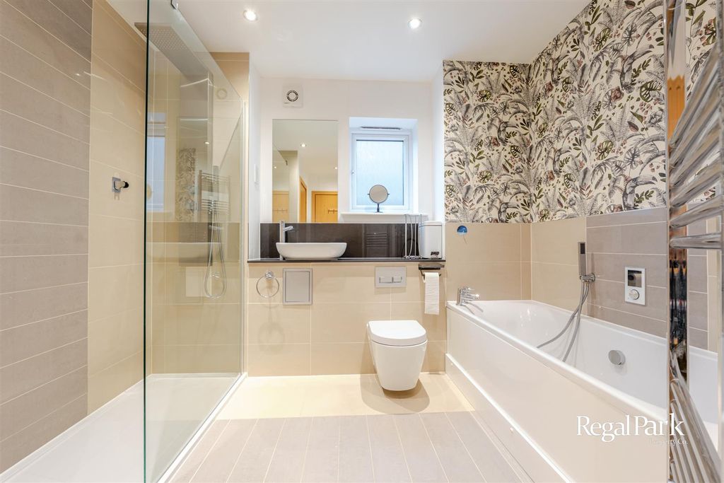 Additional image 23 of 5 bed detached house for saleMemorial Way, Peterborough PE3