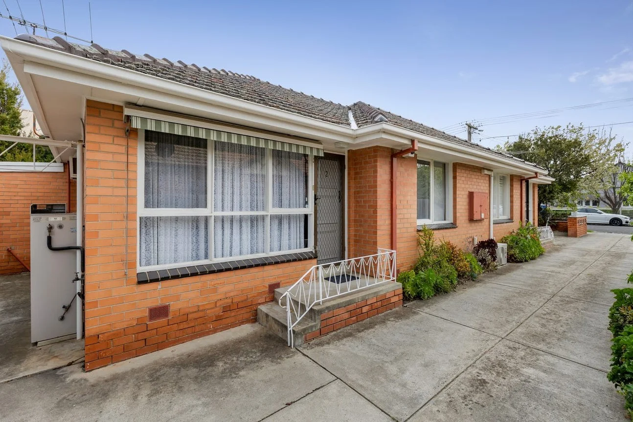 2/11 St Kinnord Street, Aberfeldie VIC 3040