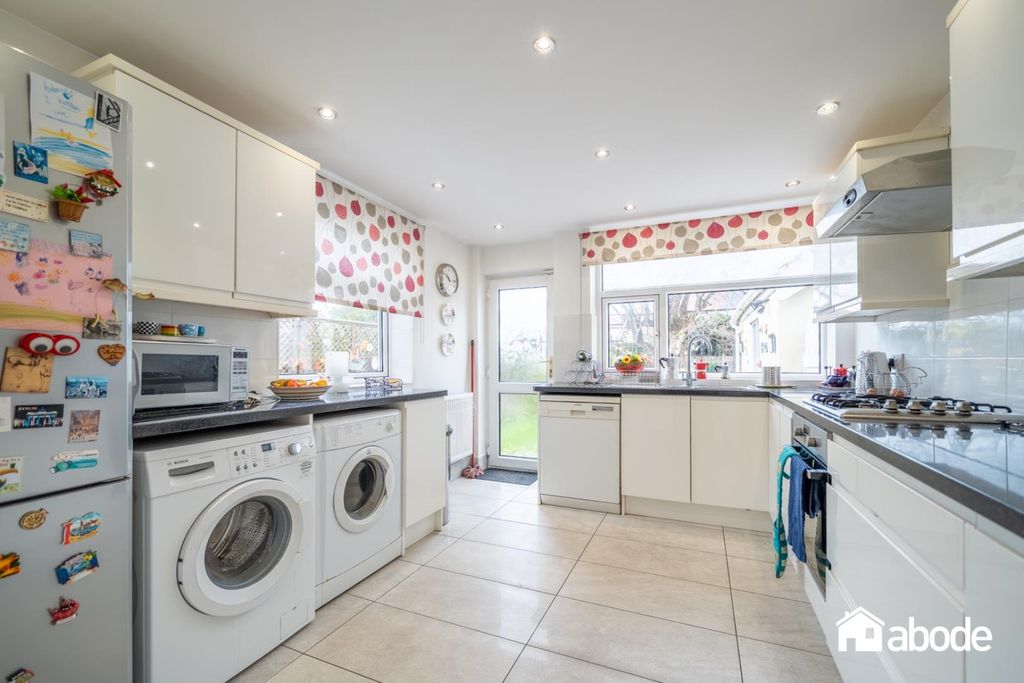Additional image 11 of 3 bed semi-detached house for saleLyndhurst Road, Crosby, Liverpool L23