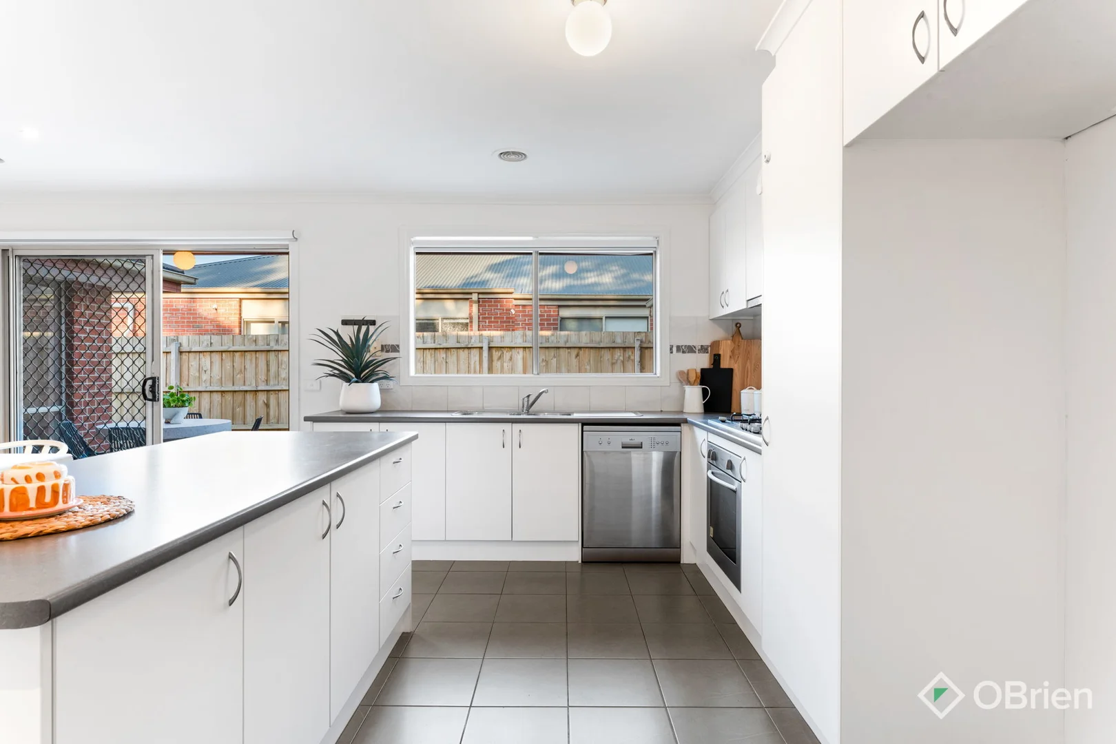 Additional image 4 of 2 Marija Crescent, Berwick VIC 3806