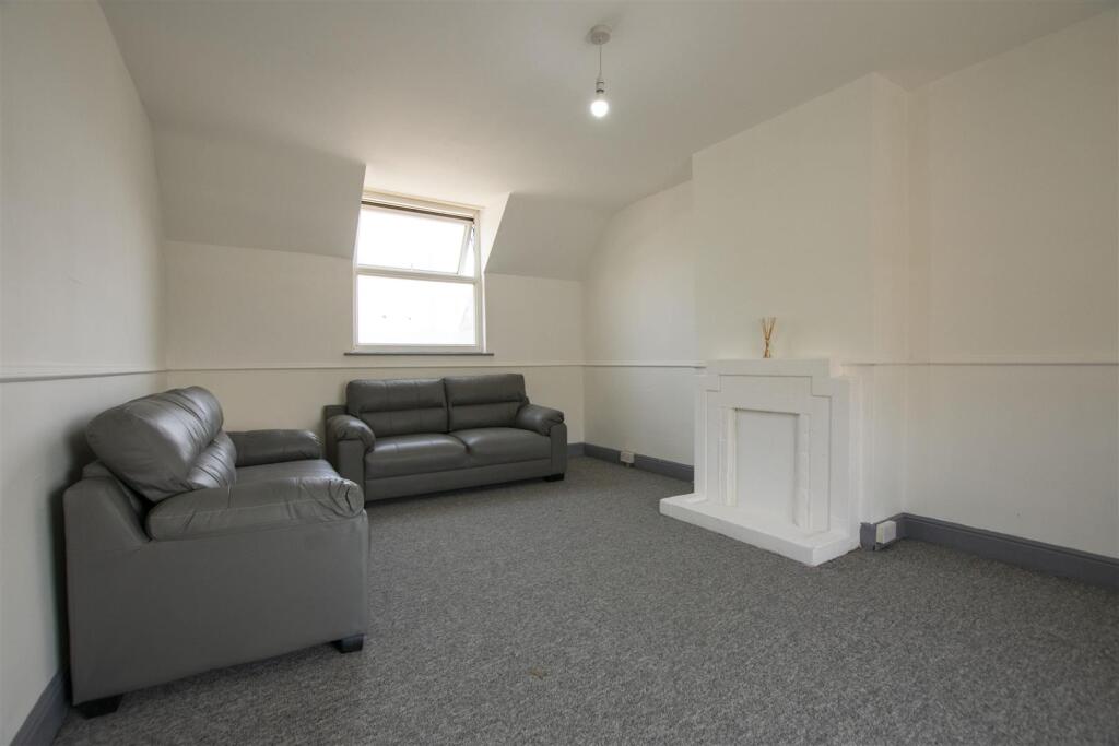 Additional image 3 of Oak Tree Lane, Selly Oak, Birmingham, West Midlands, B29