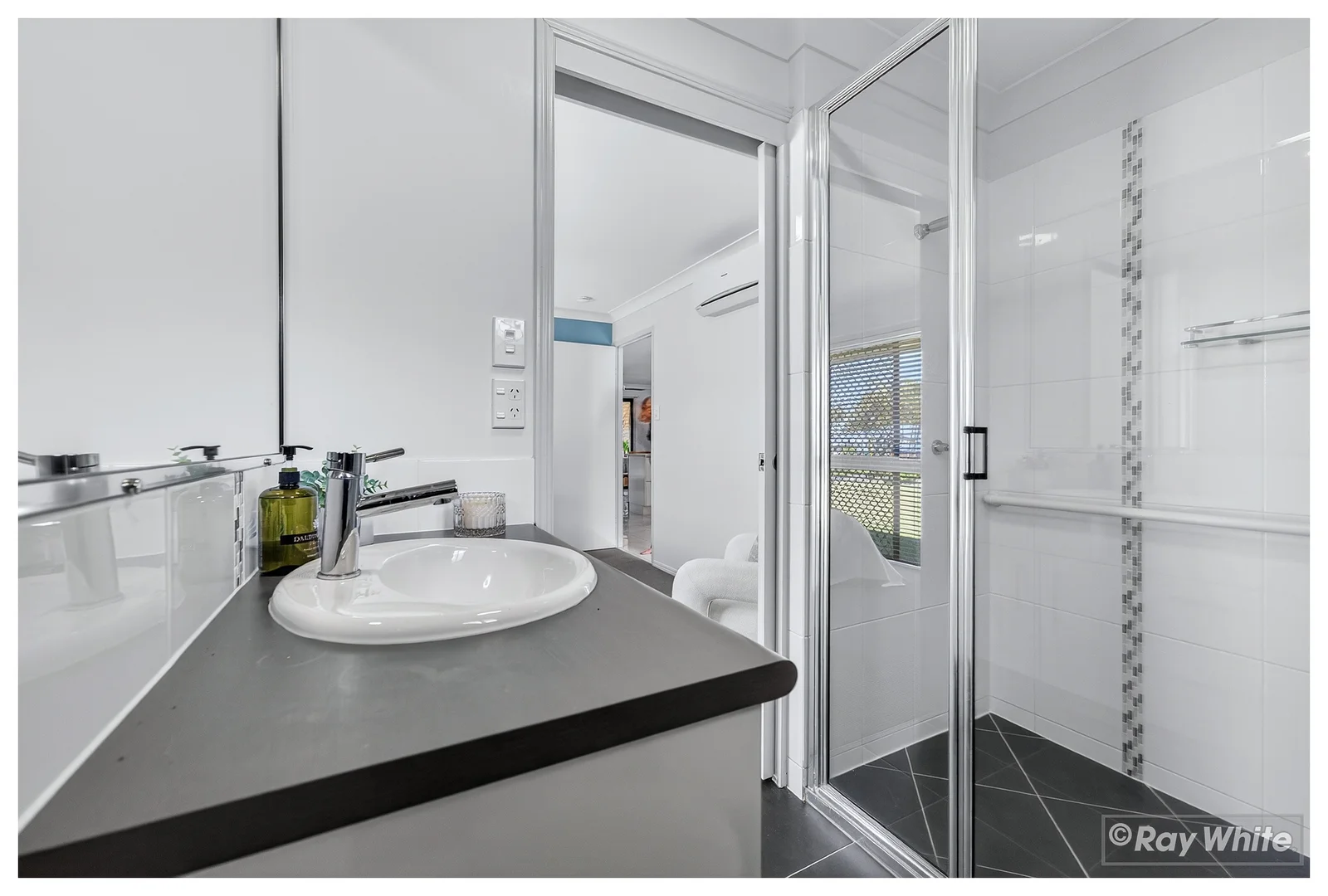 Additional image 13 of 15 Laird Avenue, Norman Gardens QLD 4701