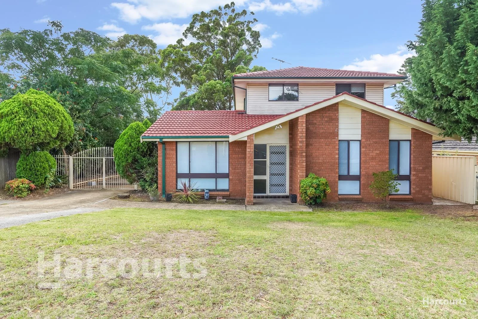 9 Orlick Street, Ambarvale NSW 2560