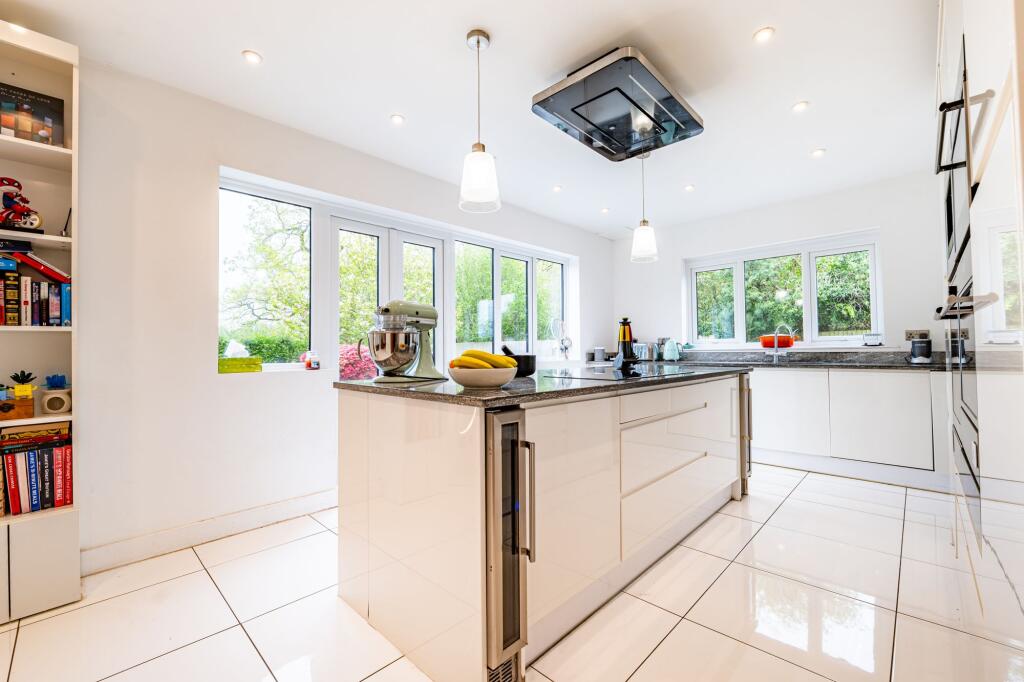 Additional image 10 of Stratford Road, Hockley Heath, B94