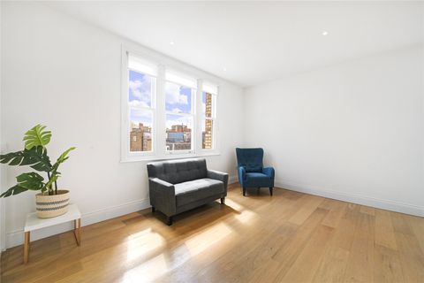 Egerton Gardens Mews, London SW3