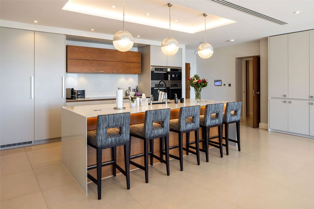 Additional image 6 of 6 bed detached house for saleLe Vieux Beaumont, St Peter, Jersey JE3