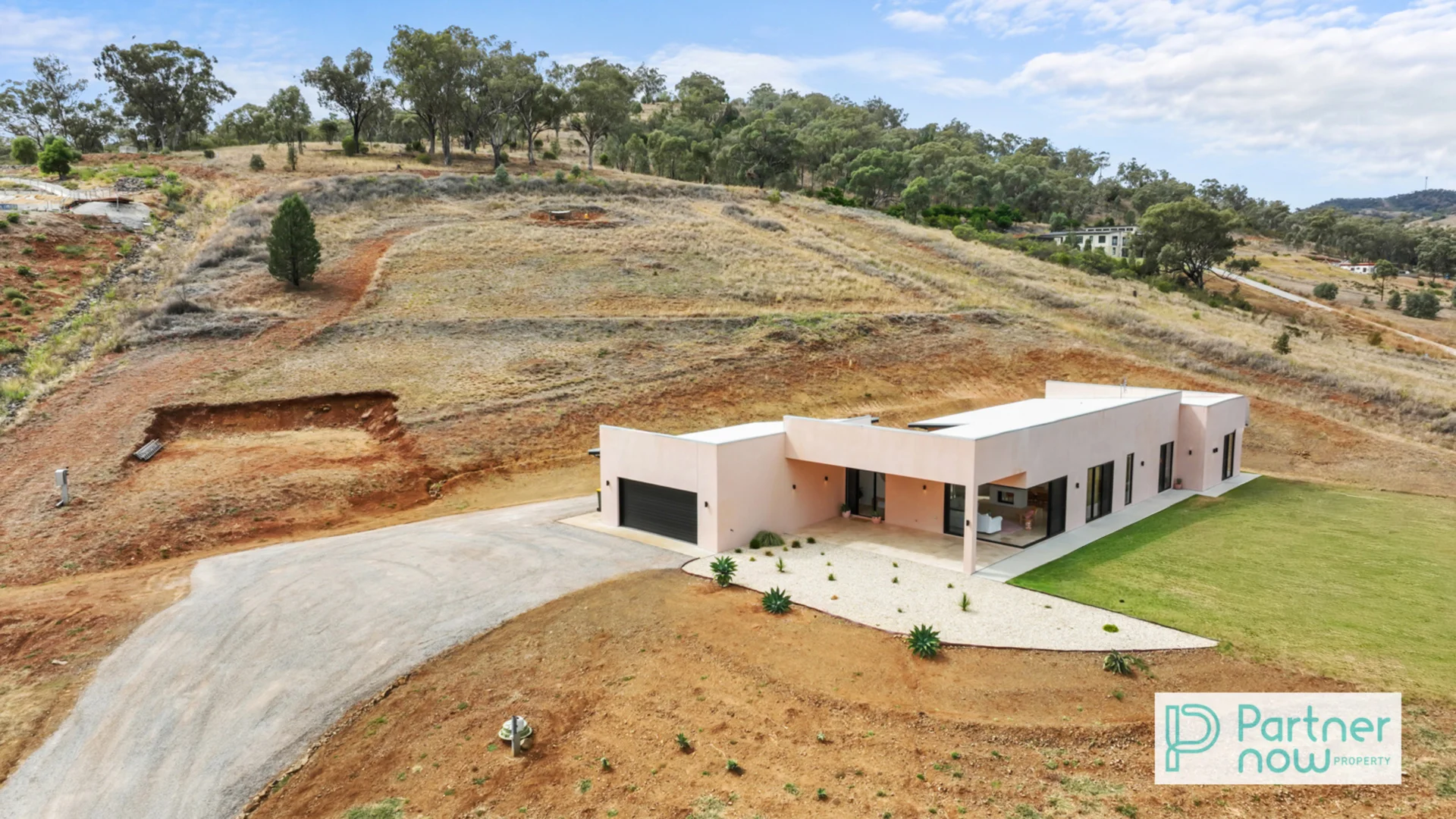 Additional image 2 of 10 Spur Wing Close, Tamworth NSW 2340