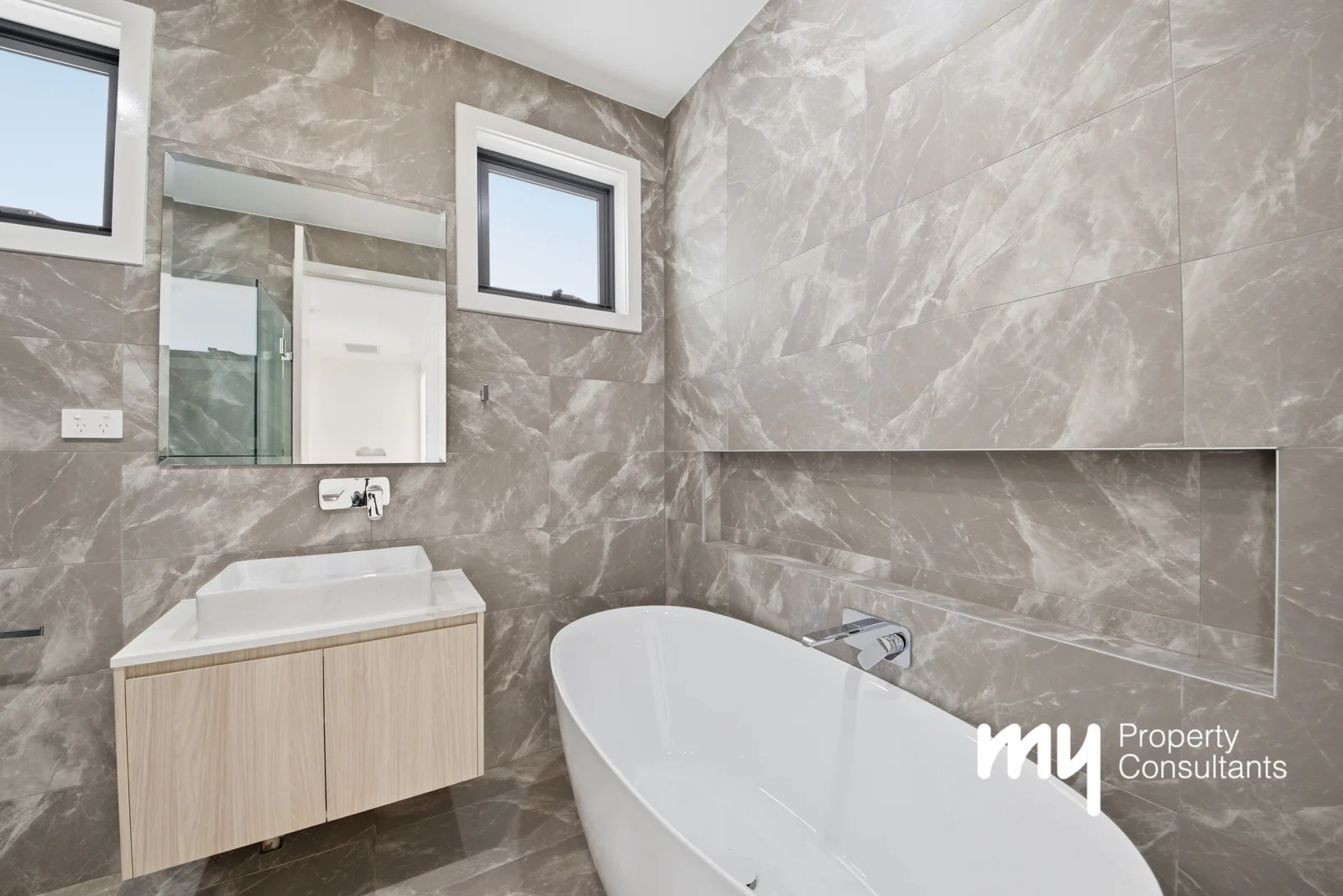 Additional image 11 of 17 Farnsworth Avenue, Campbelltown NSW 2560