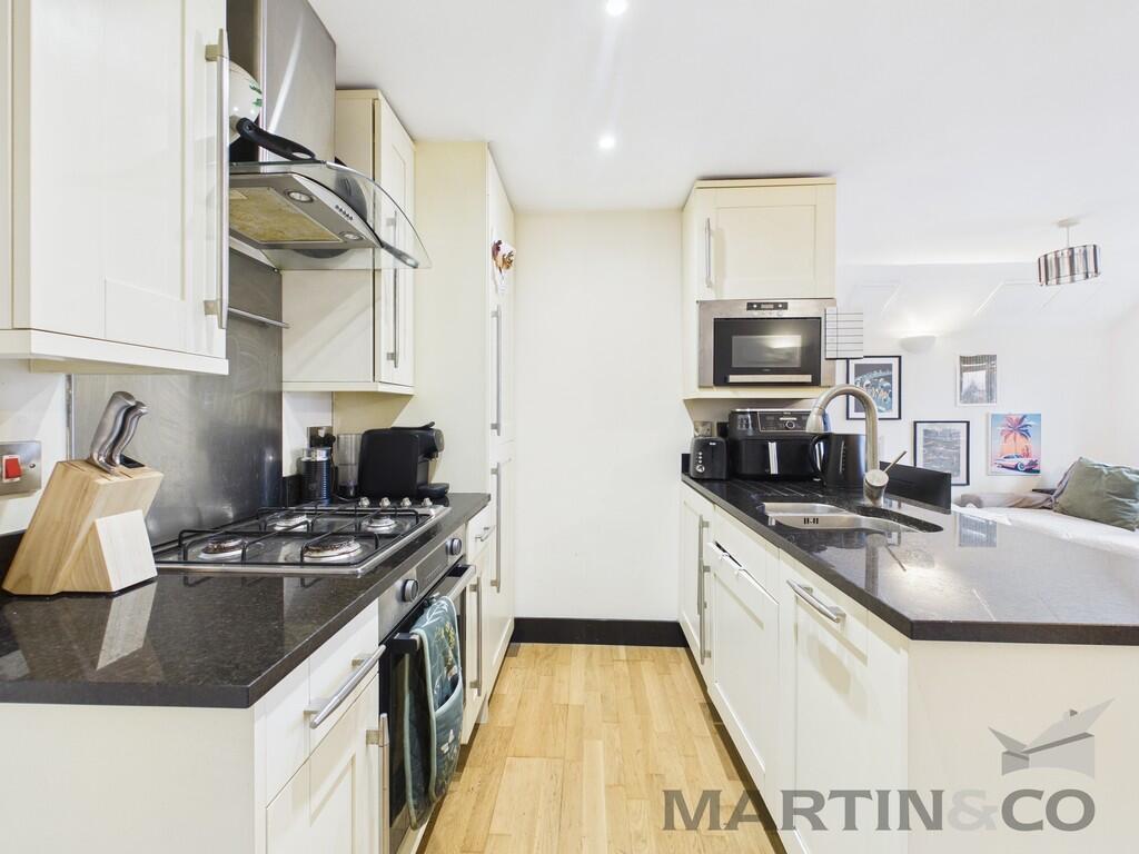 Bede Court, Royston Road photo 5