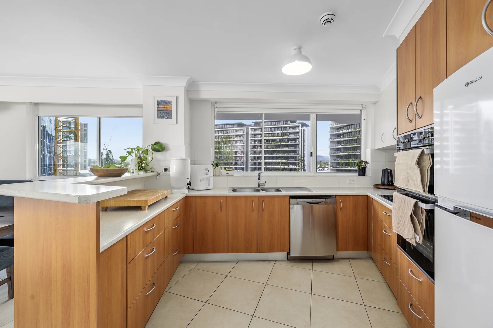 Additional image 6 of 5E/2 Nineteenth Avenue, Palm Beach QLD 4221