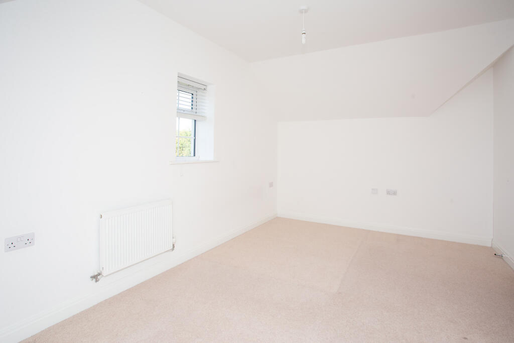Millstone Way, Harpenden, Herts, AL5 photo 4