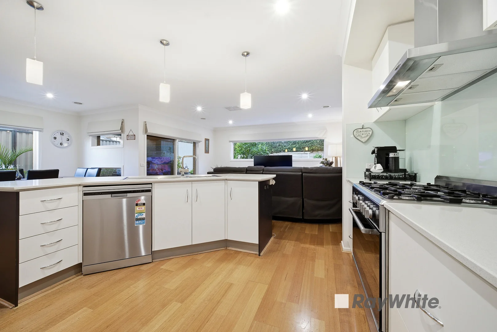 Additional image 11 of 82 Montbrae Circuit, Narre Warren North VIC 3804