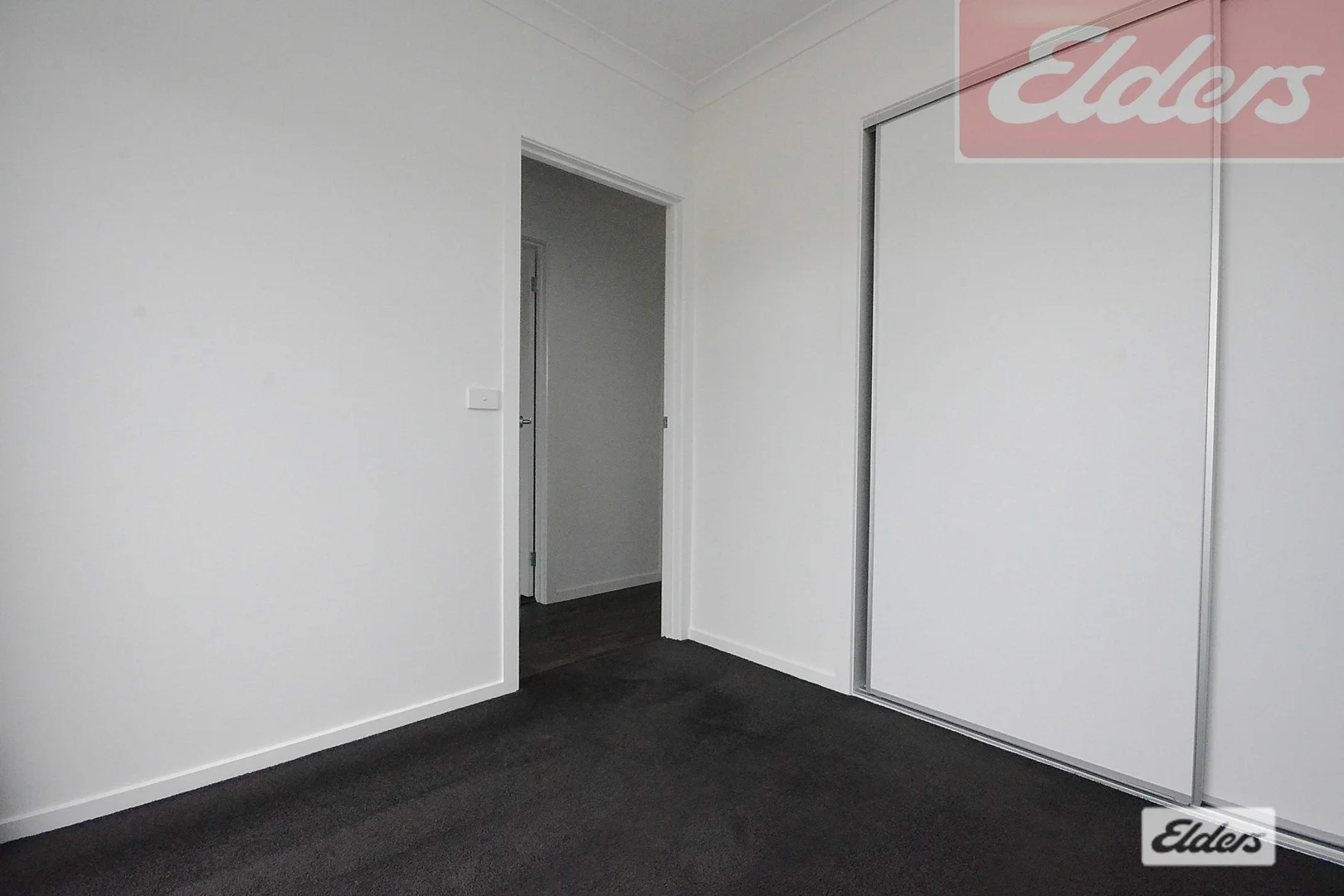 Additional image 5 of 878 Frauenfelder Street, Albury NSW 2640