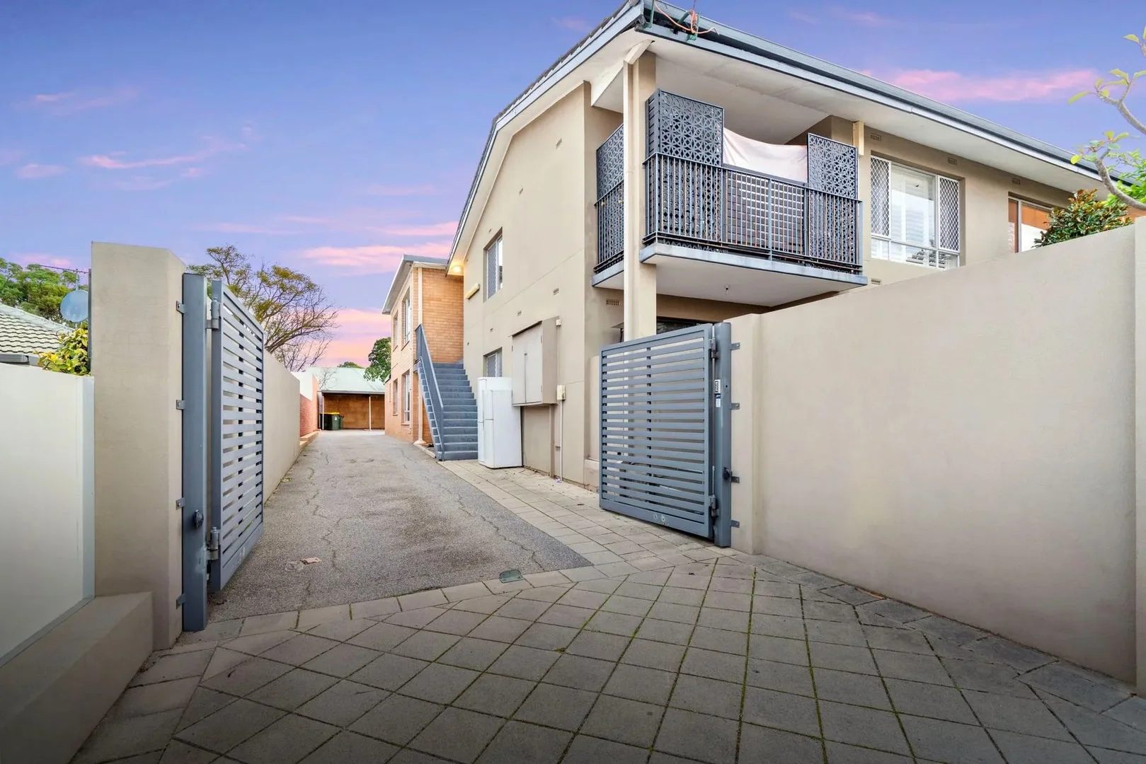 Additional image 14 of 5/219 Scarborough Beach Road, Doubleview WA 6018