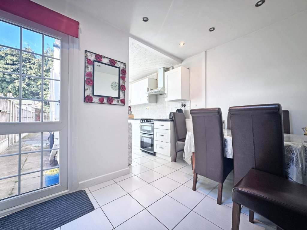 Additional image 8 of Mason Street, WEST BROMWICH, B70 9NL