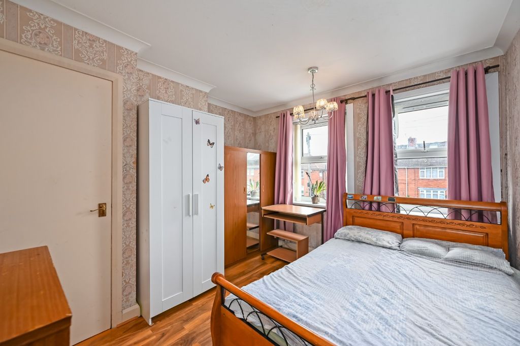 Additional image 9 of 3 bed terraced house for saleLucas Avenue, York YO30