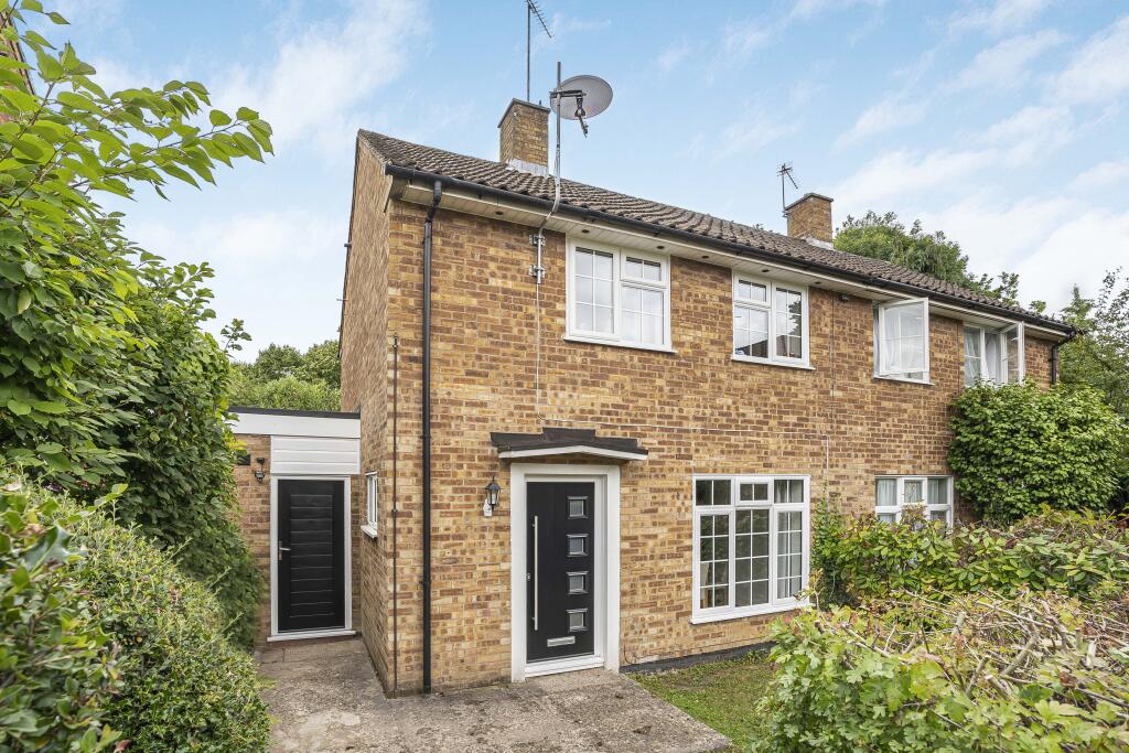 Little Dell, Welwyn Garden City, Hertfordshire, AL8 7HZ