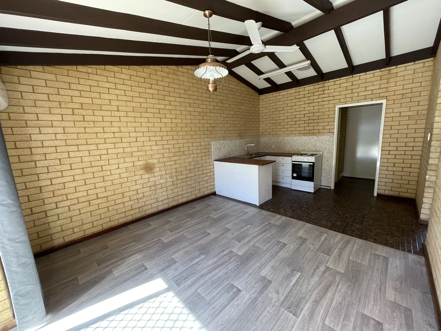 4/41 Hardman Road, Rangeway WA 6530