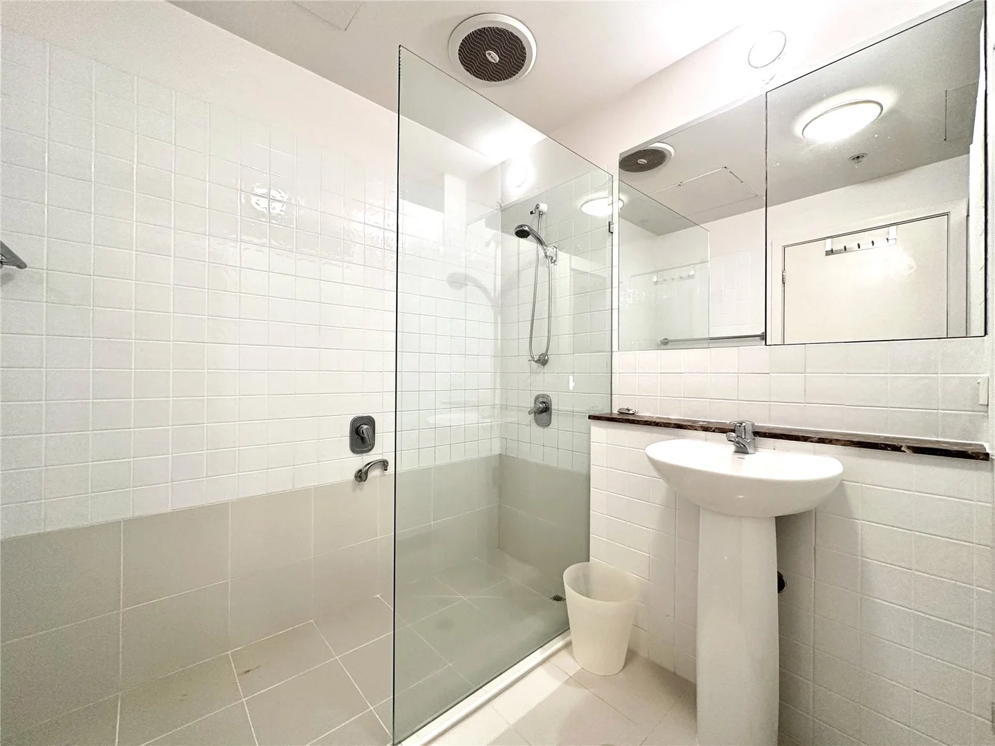 Additional image 14 of 2209/250 Elizabeth Street, Melbourne VIC 3000