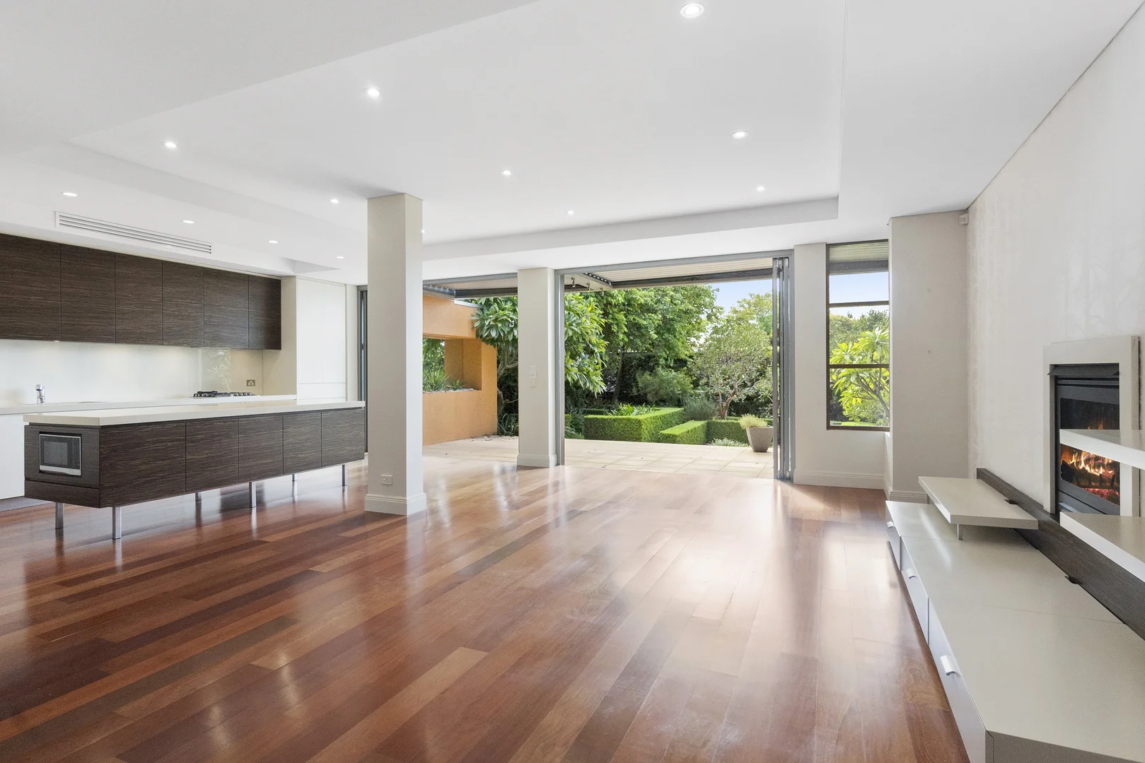 Additional image 2 of 99 Edinburgh Road, Castlecrag NSW 2068