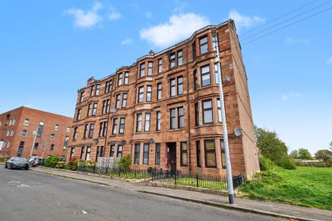 Vicarfield Street, Govan, Glasgow. G51