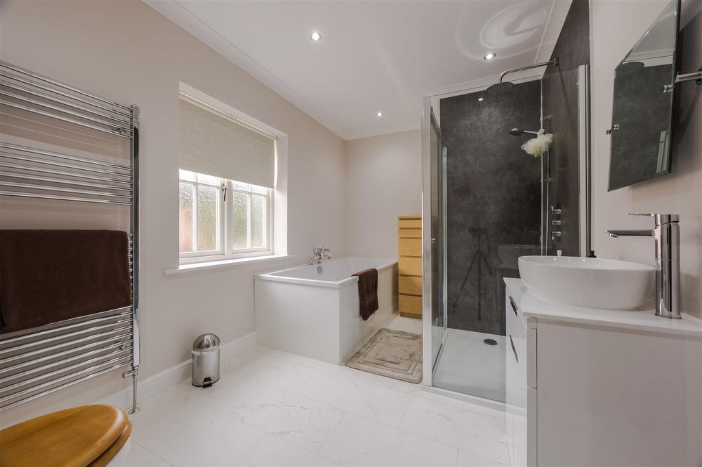 Additional image 16 of 5 bed detached house for saleHaytons Lane, Appleby DN15